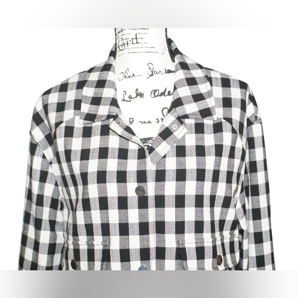 Tahari Black and White Checkered Women's Jacket, Large - Picture 4 of 8